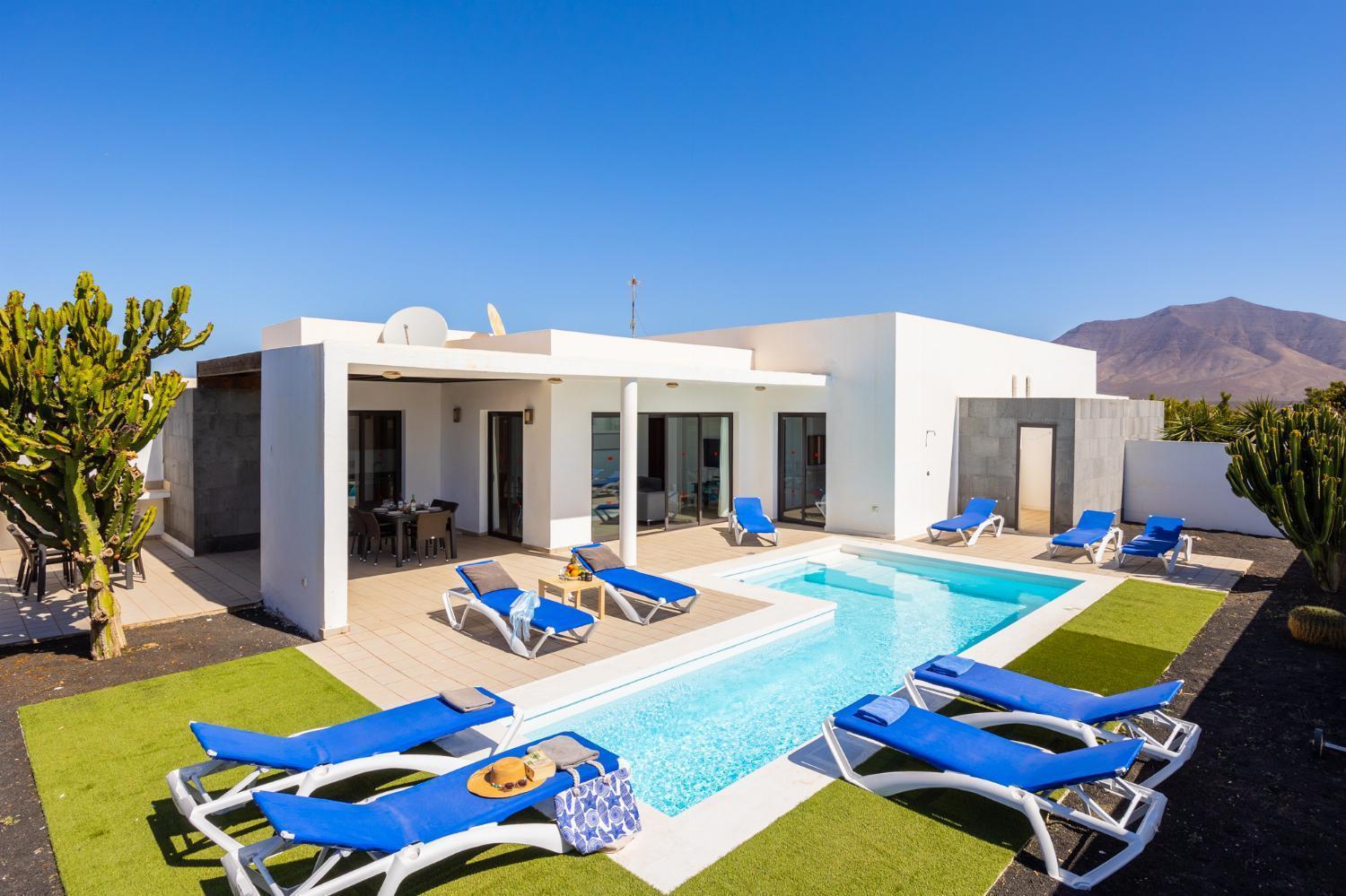 Villa Aurora Плайя-Бланка Екстер'єр фото